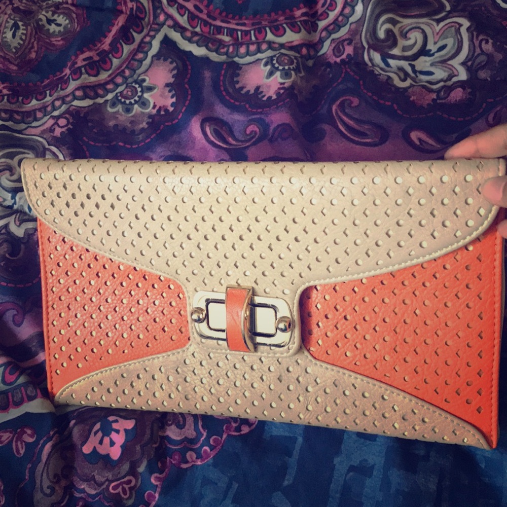 Handbag